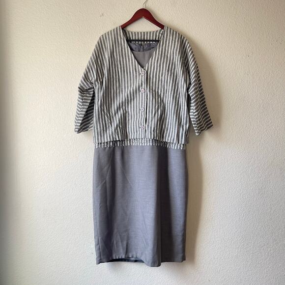 Vintage women’s grey striped 2 piece dress and jacket set‎ size xl - Picture 1 of 7